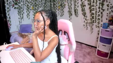 Violeta online show from November 24, 5:44 pm