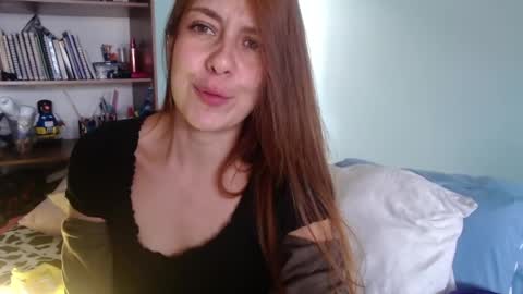 Violeta Peter online show from April 19, 8:22 pm