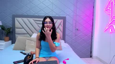 Violet Rousse online show from March 10, 12:49 pm