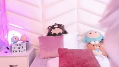 Violeta  online show from February 3, 6:22 am