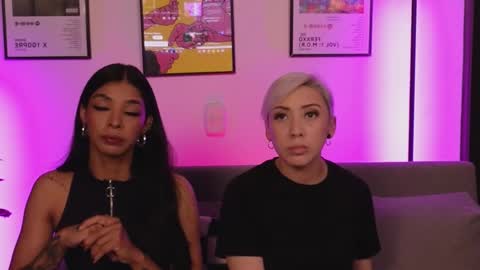 Violet online show from March 21, 1:22 am