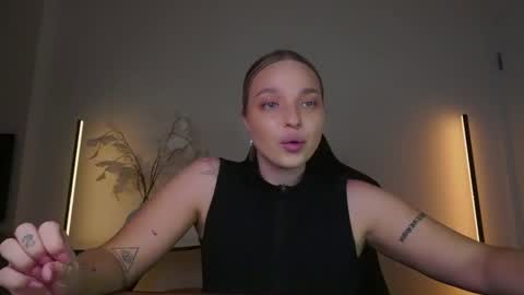 Violla online show from November 23, 9:29 am