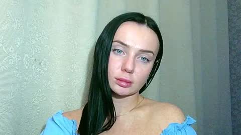 viora12 online show from February 25, 6:55 pm