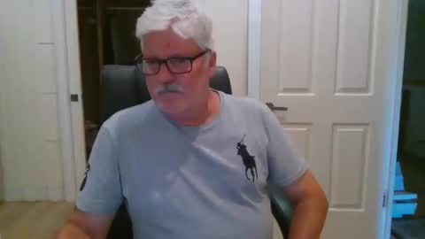 viper654321 online show from March 2, 7:15 am