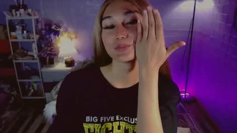 Pearl online show from April 14, 5:22 am