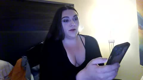 priscilla online show from October 30, 3:18 am