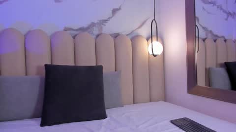 Vttoria online show from November 7, 3:58 pm