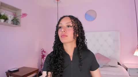 Vivi online show from February 12, 4:16 am