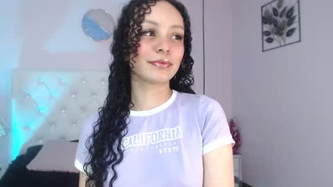 Vivi online show from October 17, 5:11 am