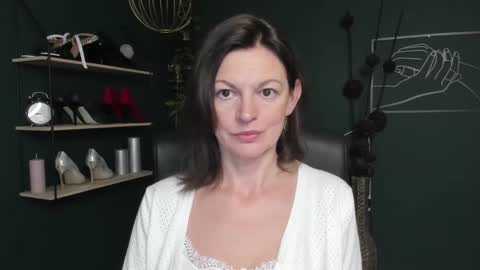 Vivian online show from September 29, 6:45 am