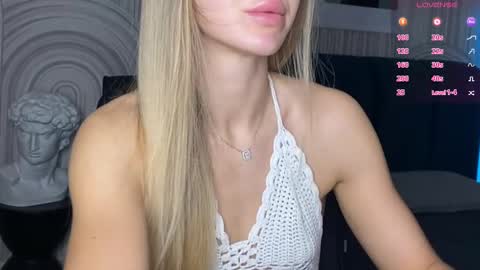 Vivian Evans online show from September 22, 1:10 am