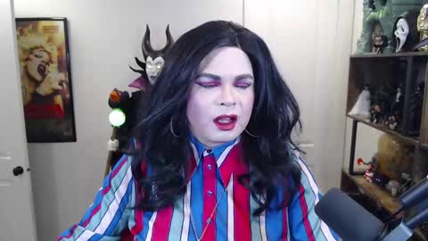 Snapshot of vivianfrost chatting on September 18, 3:49 pm VivianFrosty online show from September 18, 3:49 pm