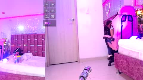 Vivian online show from January 5, 6:11 pm