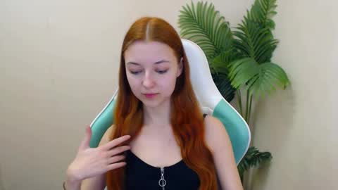 Vivien online show from February 18, 6:37 pm