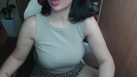 Eva online show from May 27, 11:02 pm