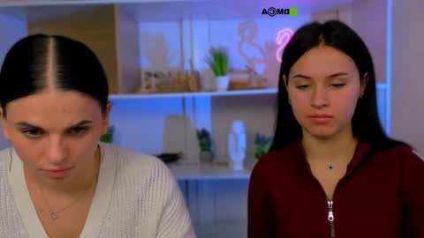 vivy_star online show from October 3, 9:06 am