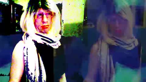 Violetta Elysia online show from February 8, 3:59 pm