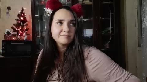 voulezvous_angel online show from January 7, 7:41 pm