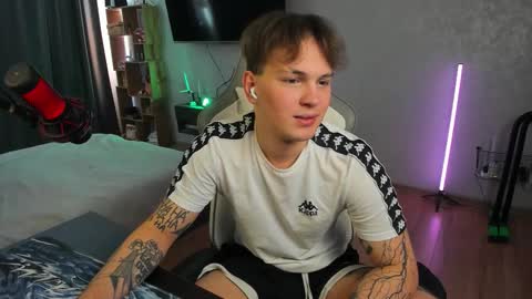 vova online show from February 4, 9:57 am