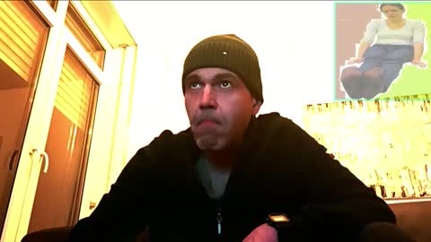 voyeuredeluxe online show from February 21, 11:52 pm