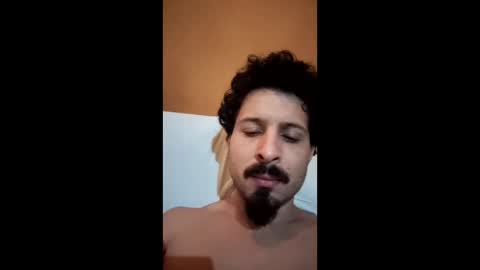 vulgorobson6 online show from April 2, 5:04 am