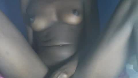 vvuuvvu online show from April 14, 4:38 am