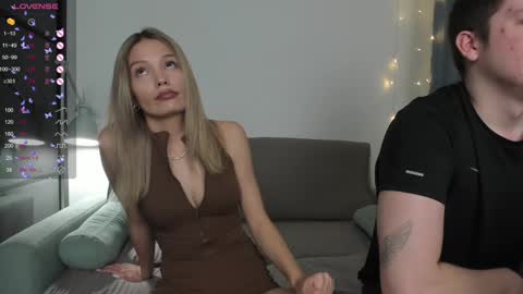 Nicole  Johny online show from February 2, 5:42 am