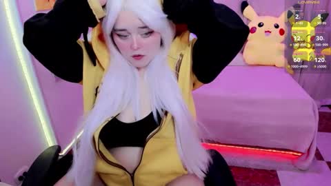   online show from March 27, 12:50 pm