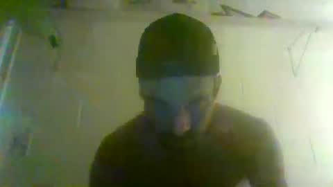 Snapshot of waketomyd chatting on October 19, 4:17 am WakeToMyD online show from October 19, 4:17 am