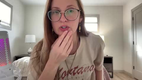 Jade  Adonis online show from January 18, 5:00 pm