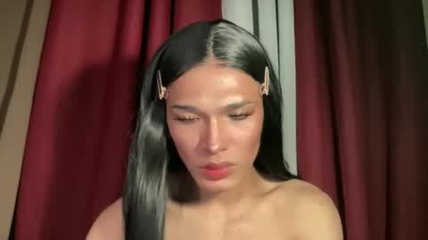 LIZA online show from May 2, 4:57 pm