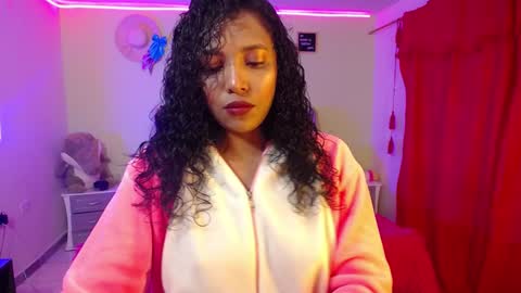 EMILY online show from December 16, 8:52 am