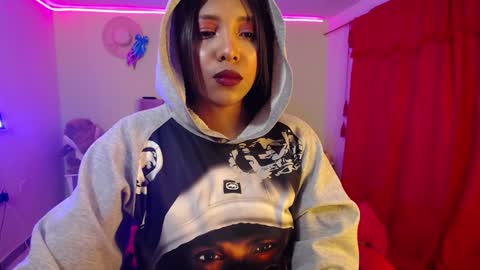 EMILY online show from December 7, 8:05 am