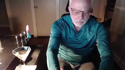 wasted_daze_ online show from January 12, 11:45 pm