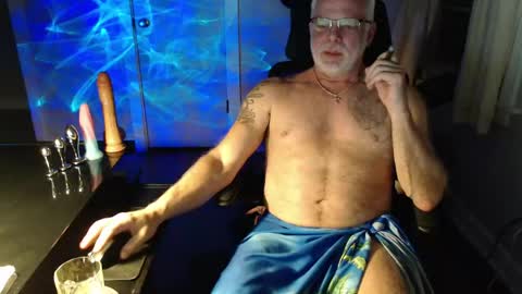 wasted_daze_ online show from April 22, 2:19 am