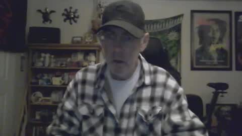 Snapshot of waterfire420 chatting on February 2, 3:21 am waterfire420 online show from February 2, 3:21 am