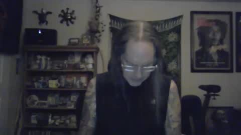 Snapshot of waterfire420 chatting on February 19, 1:40 am waterfire420 online show from February 19, 1:40 am
