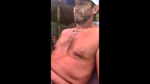 watershed111111 online show from April 5, 9:12 pm