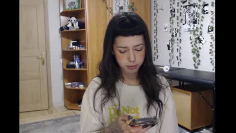 Mina online show from February 27, 7:50 pm