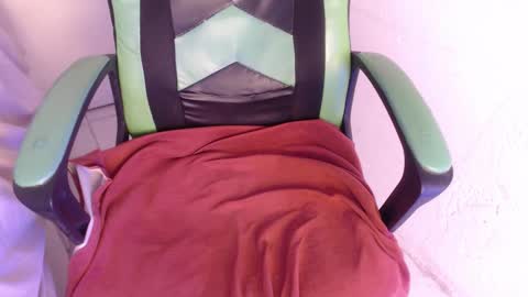 Trixie 3 online show from October 17, 5:50 pm