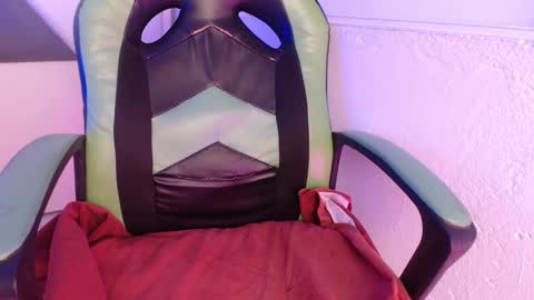 Trixie 3 online show from September 9, 2:17 pm