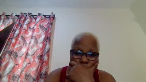 weaverbird25 online show from April 3, 7:37 am