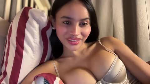 Maggie online show from October 27, 4:40 pm