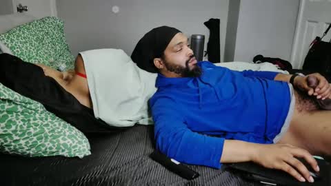 WeDaShit Come Vibe with me . online show from December 18, 2:53 am