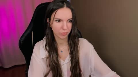 wednesday_evans online show from March 13, 5:33 am