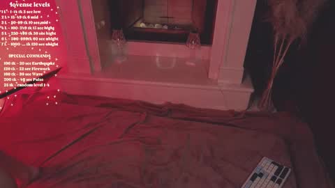 wednesday_evans online show from February 28, 6:17 am