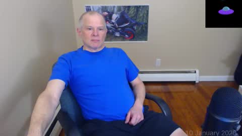 Chris online show from January 10, 9:42 pm