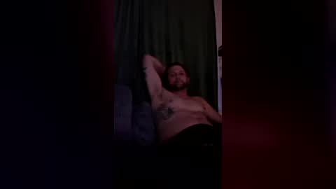 welder94 online show from July 17, 2:57 am