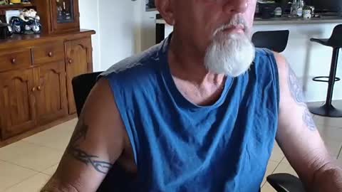 Wellhelloo online show from February 20, 6:26 am