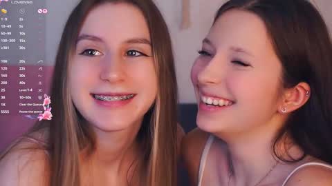 Nora online show from November 11, 8:33 pm